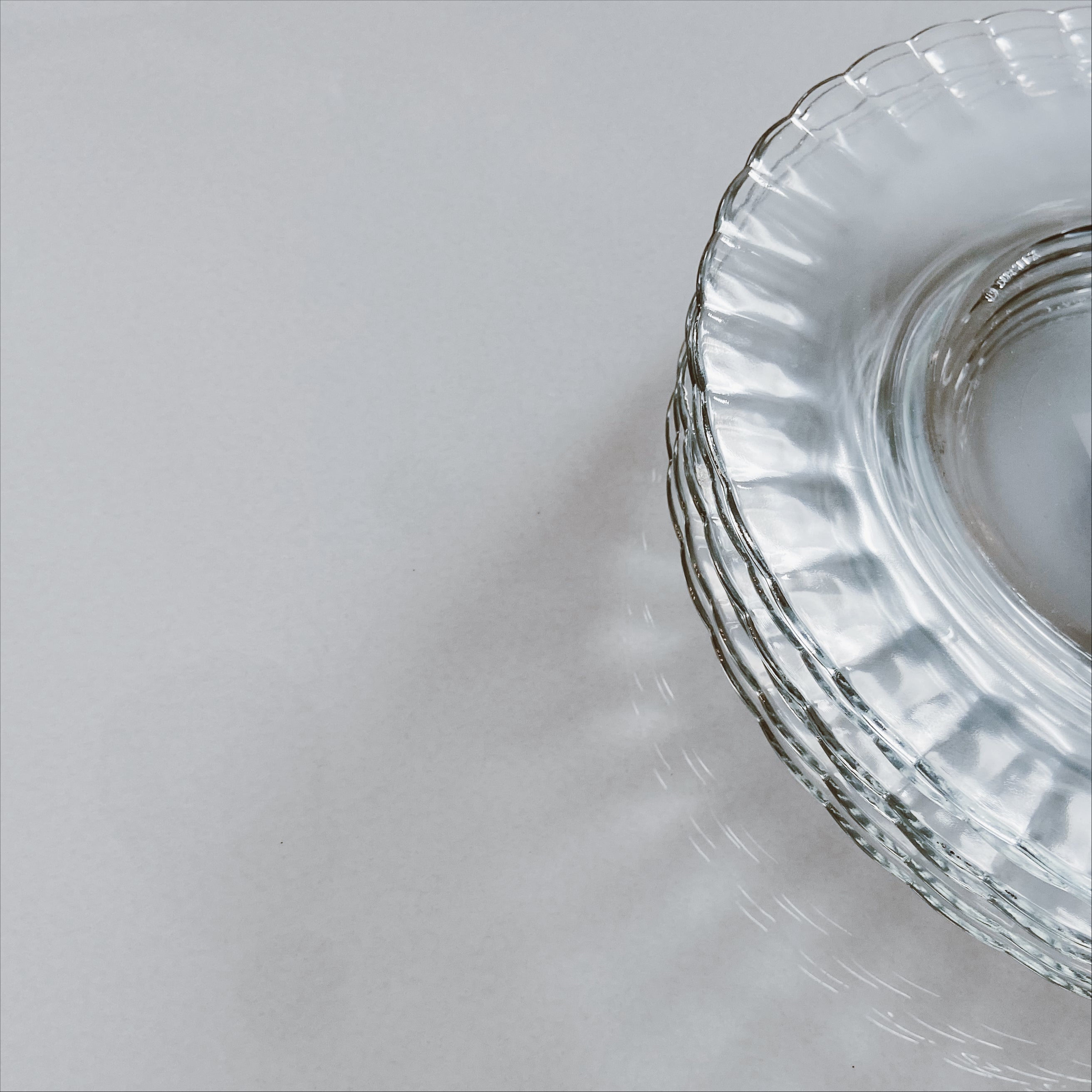 HVTKL Assiette en Verre créatif Rond Vaisselle en Verre Transparent Assiette  en Verre Vaisselle Nordique (Color : 10 inches, Size : Transparent) :  : Cuisine et Maison